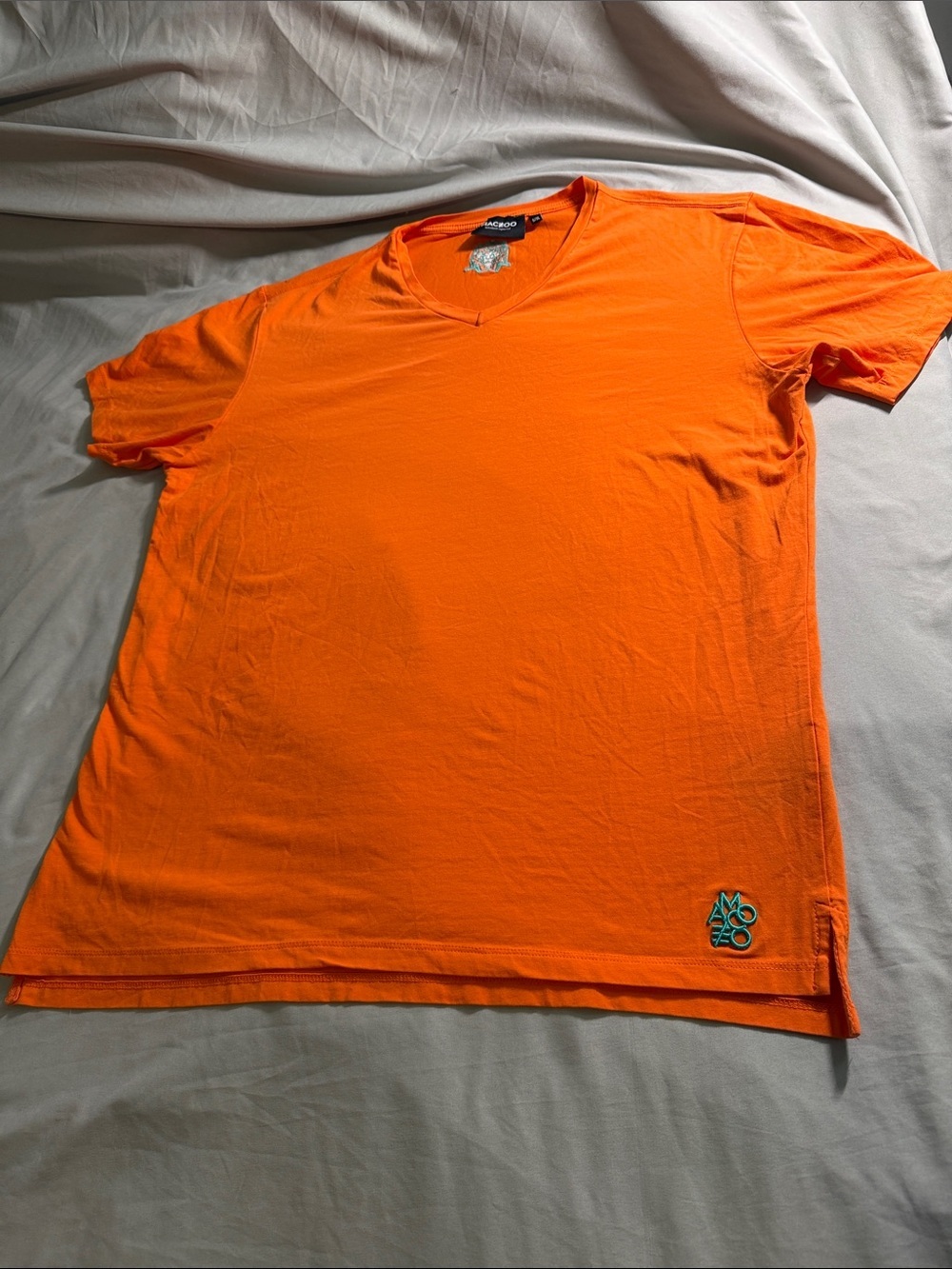 MACEOO Bright Orange V-Neck Short Sleeve Tee